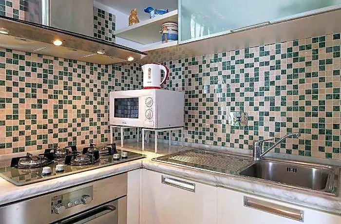 Bella Elena - Jewish Ghetto Apartment